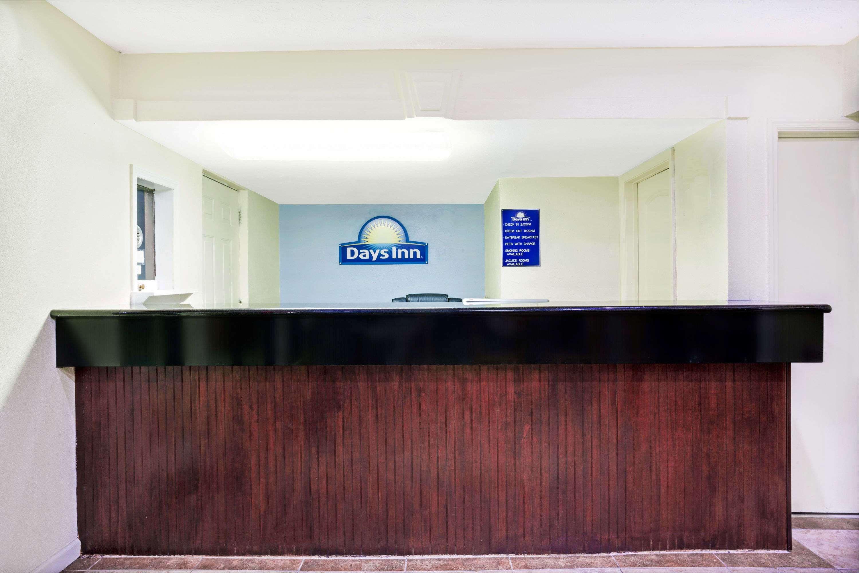 Days Inn By Wyndham Douglasville-Atlanta-Fairburn Road Buitenkant foto